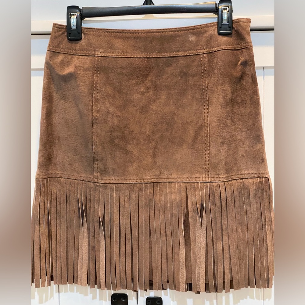 *EUC* W by WORTH Suede Fringe Skirt Size 2